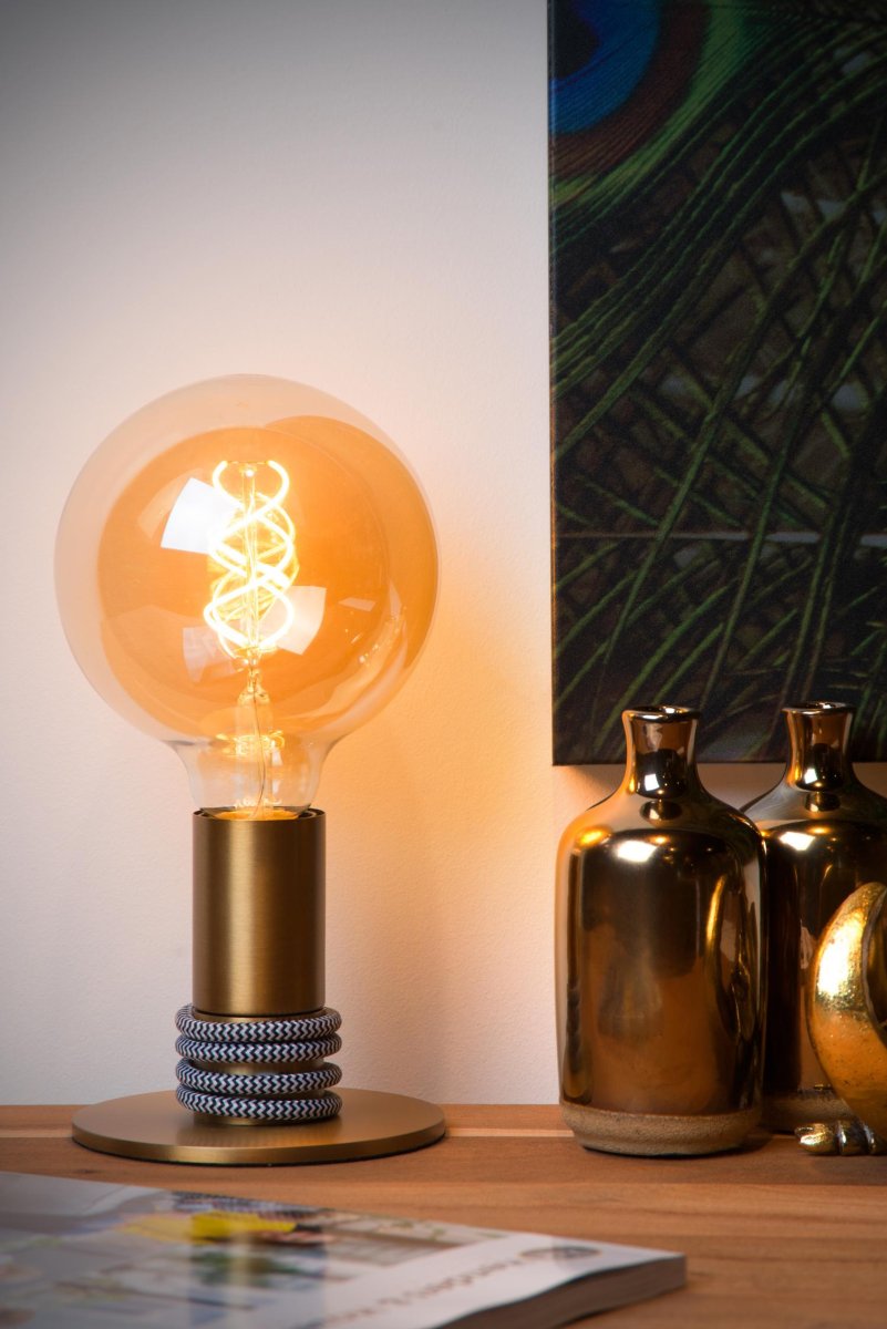Marit 10cm Matt gull/messing bordlampe Fra Lucide - Den kompakte bordlampen, som er knapt 12 centimeter høy, består av en enkel sokkel.