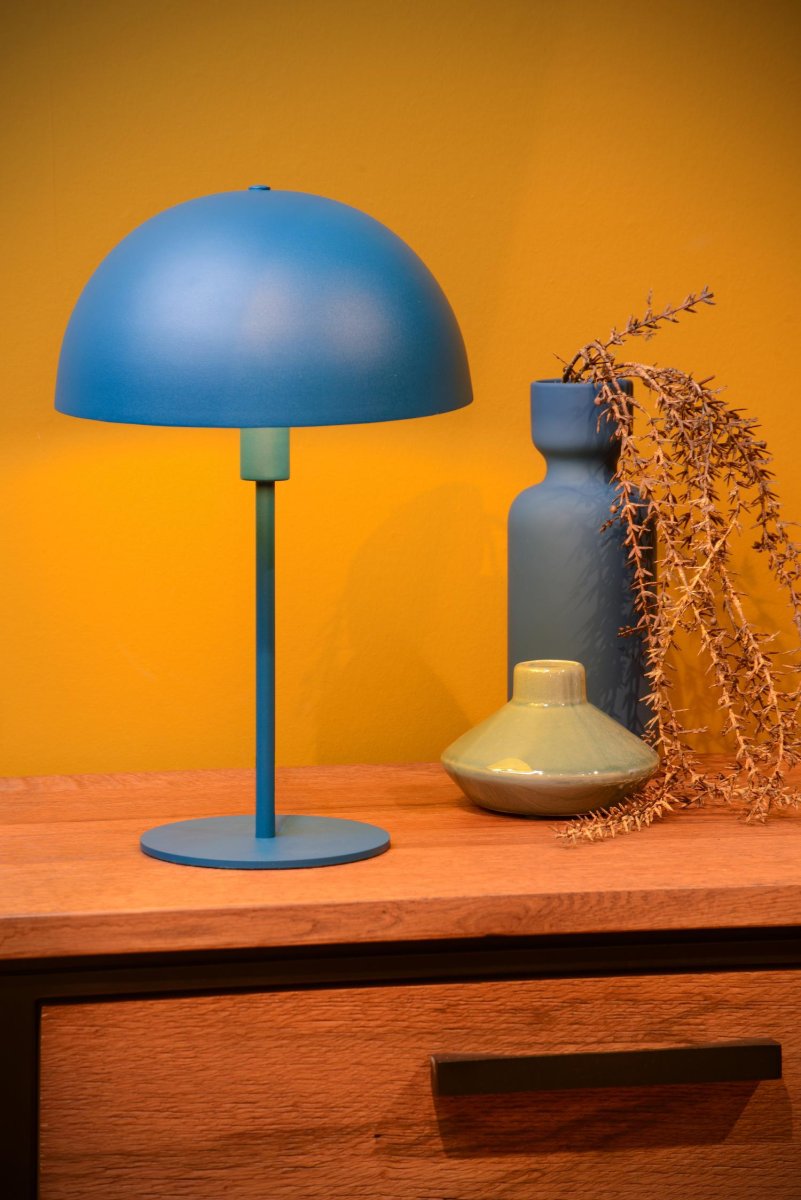 Siemon 40cm Blå bordlampe Fra Lucide - Siemon kombinerer et snev av retro med en moderne følelse &ndash; tv&aring; perfekte ingredienser for en vellykket bordlampe i stuen eller soverommet.