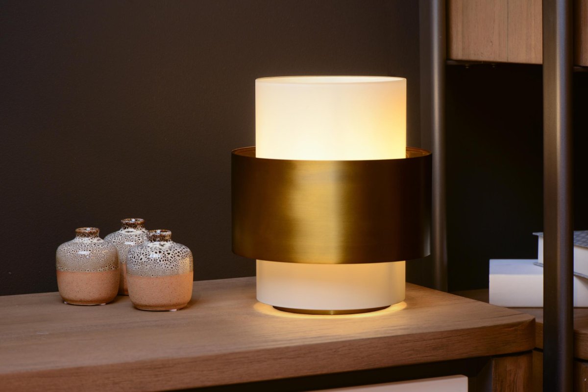 Firmin 24cm Matt gull/messing bordlampe Fra Lucide - Du kan enkelt slå Firmin på og av med strømbryteren på; ledningen.