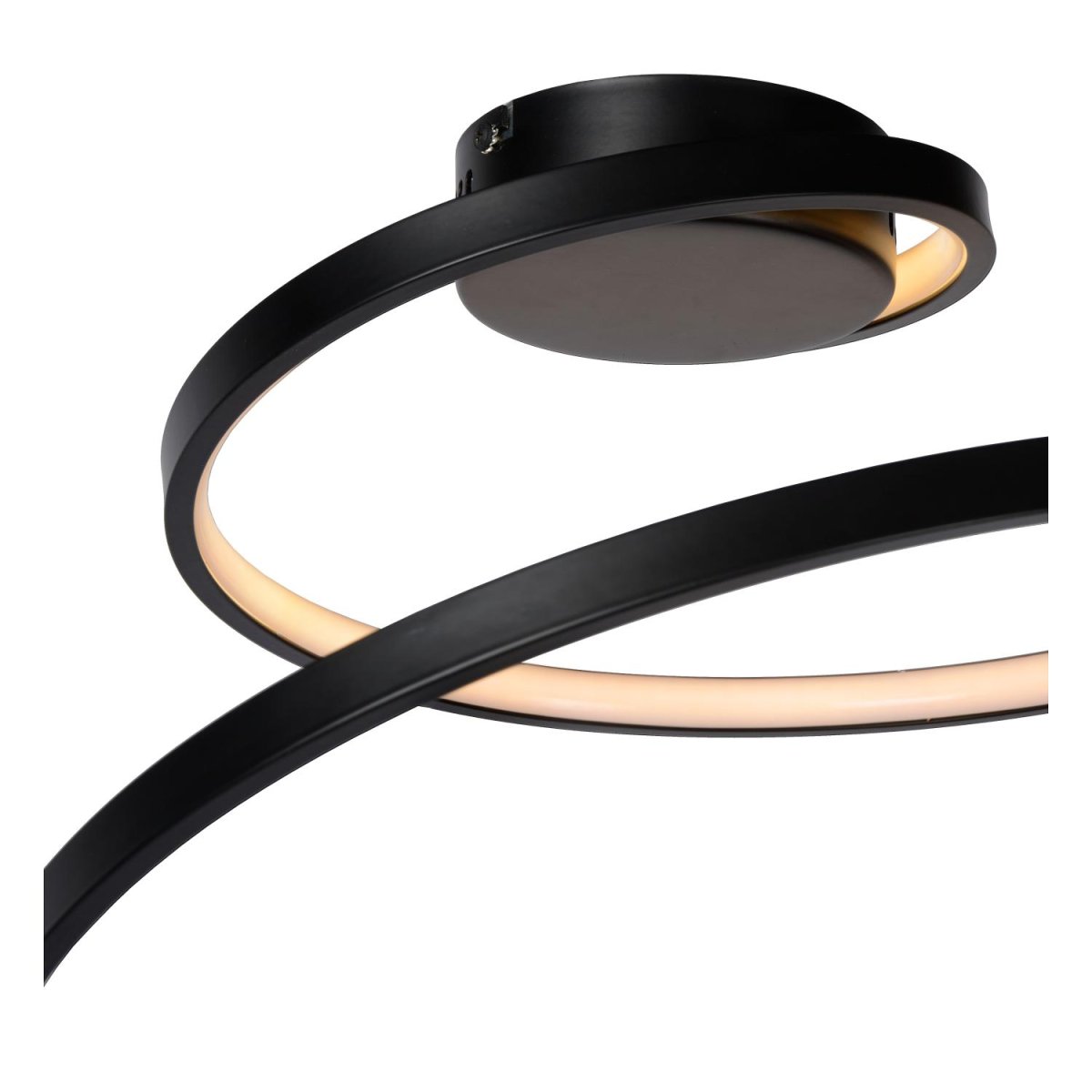 Maxence Ø46 Svart plafond Fra Lucide - Med sin elegante og vridde design i PVC strekker Maxence seg over 35 centimeter og vil garantert tiltrekke seg oppmerksomhet.