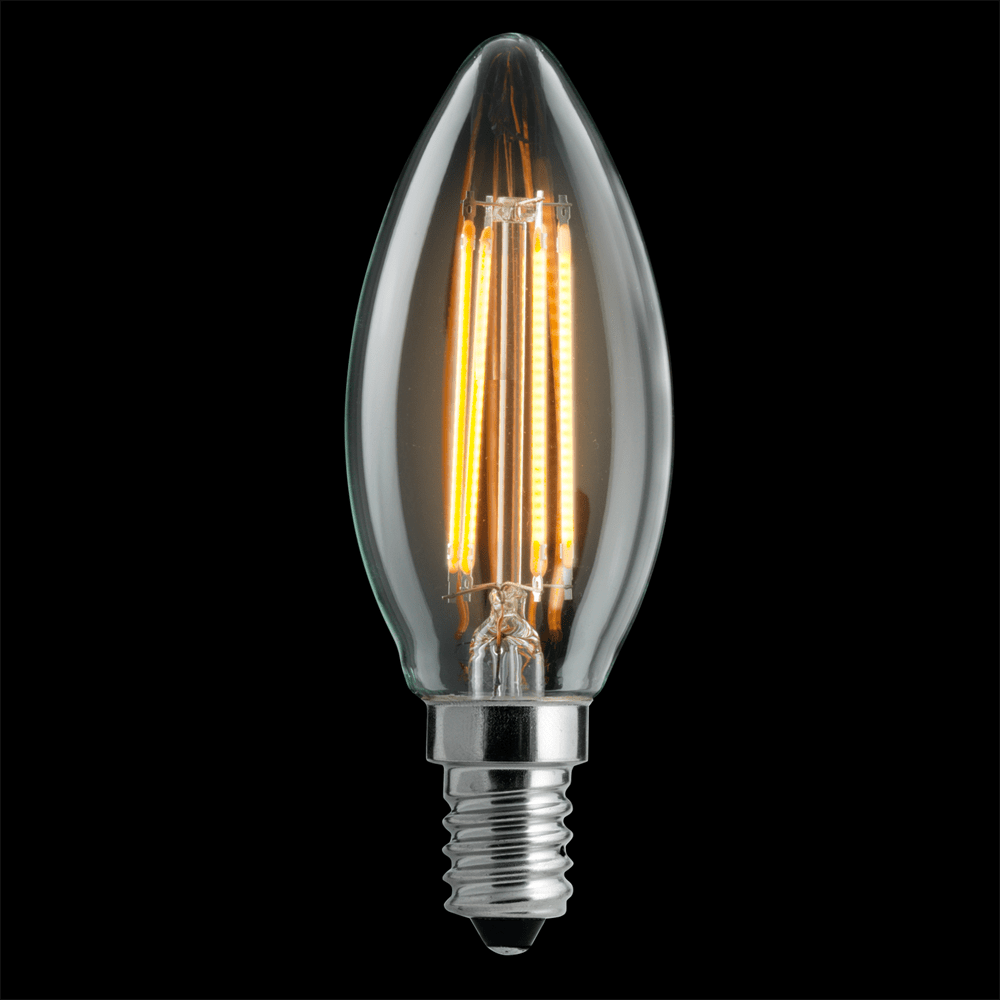 E14 4,5W 2200K 3-trinns dimbar Gjennomsiktig Fra Unison - Lysekrone klar E14 lyskilde med effekt p&aring;; 4,5W og et varmt lys p&aring; 2200K skaper en atmosf&aelig;risk atmosf&aelig;re med sin elegante og klassiske design.