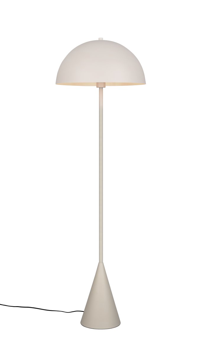 Alfie Grå gulvlampe Fra Trio Lighting - Takket være den minimalistiske designen og den varme grå finishen smelter Alfie enkelt inn i en rekke interiørstiler samtidig som den blir et dekorativt belysningsobjekt i seg selv.