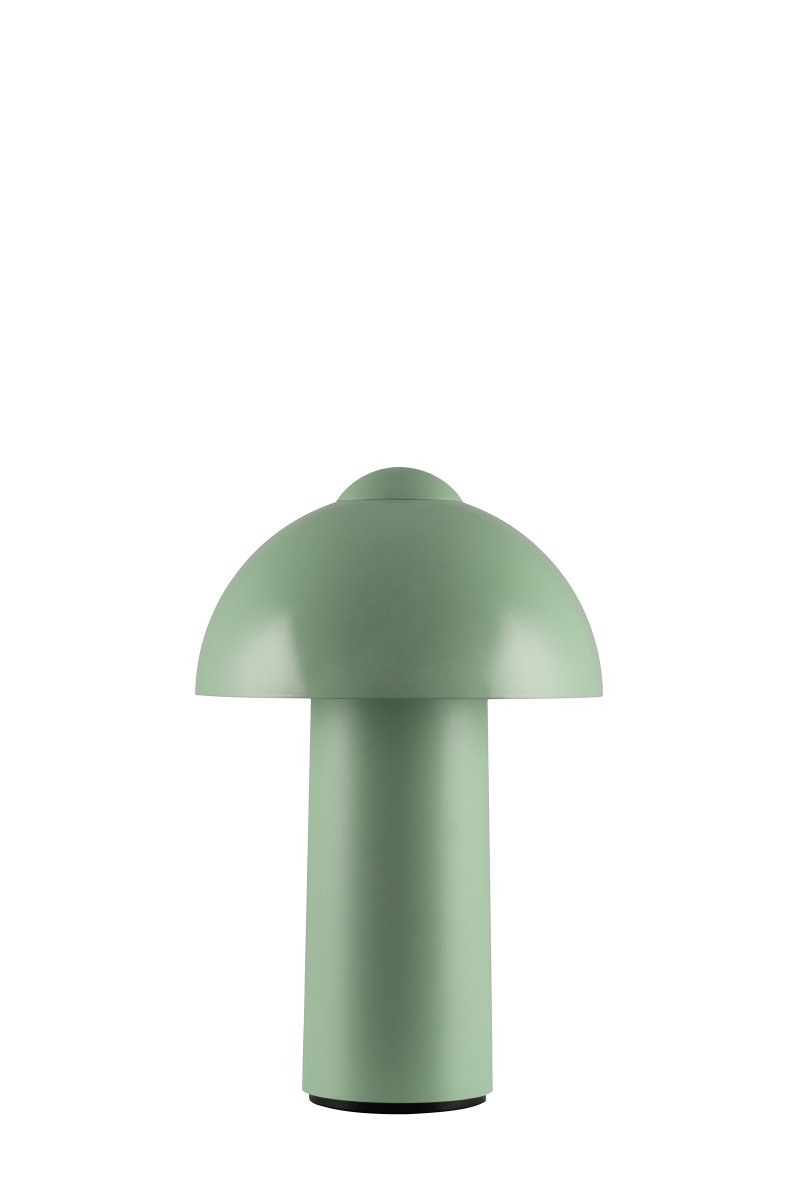 Buddy 25cm Grønn bærbar Fra Globen Lighting - Den er IP44-klassifisert og er derfor ideell for b&aring;de innend&oslash;rs og utend&oslash;rs bruk, men b&oslash;r oppbevares innend&oslash;rs n&aring;r den ikke er i bruk.