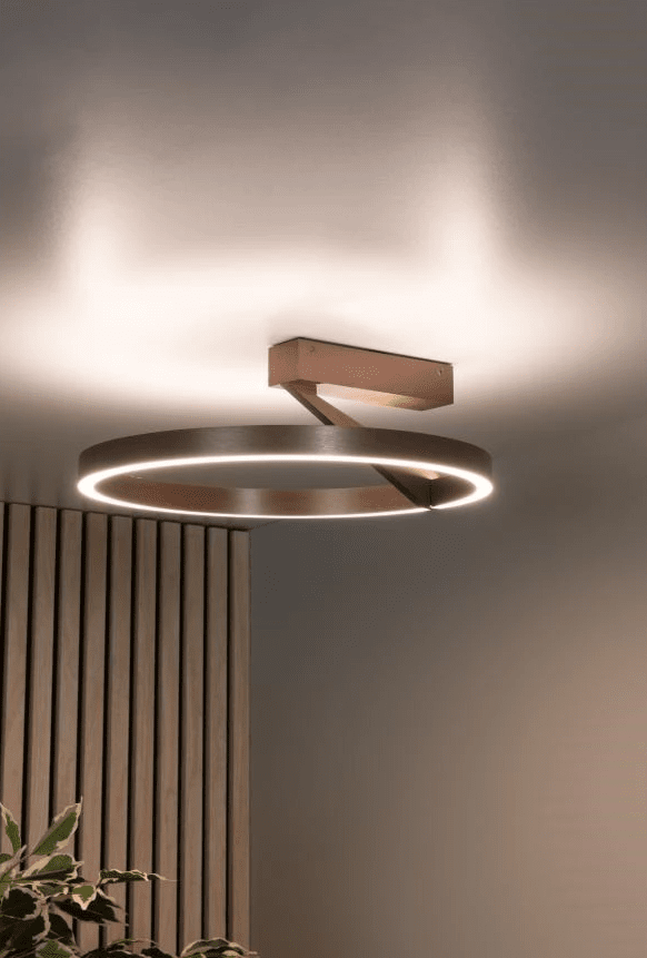 Applause Ø40 Brun plafond Fra Lucide - Den integrerte LED-stripen avgir et kraftig og jevnt lys, perfekt for alt fra kjøkken og stuer til arbeidsområder.