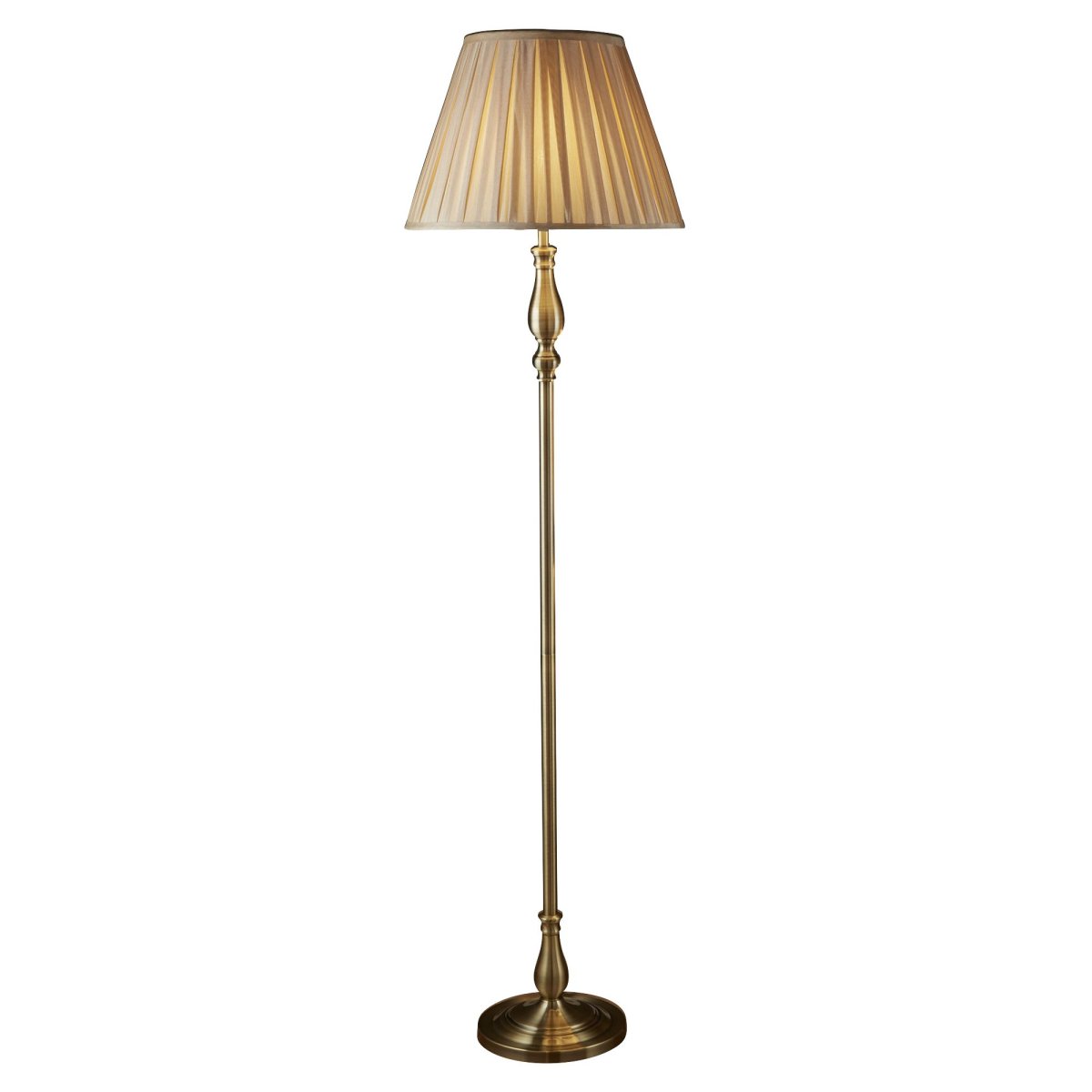 Flemish Antikk messing gulvlampe Fra Searchlight - Lampens tidl&oslash;se design gj&oslash;r den til et perfekt tillegg til stuen, soverommet eller arbeidsrommet, hvor den kombinerer stil og funksjon.