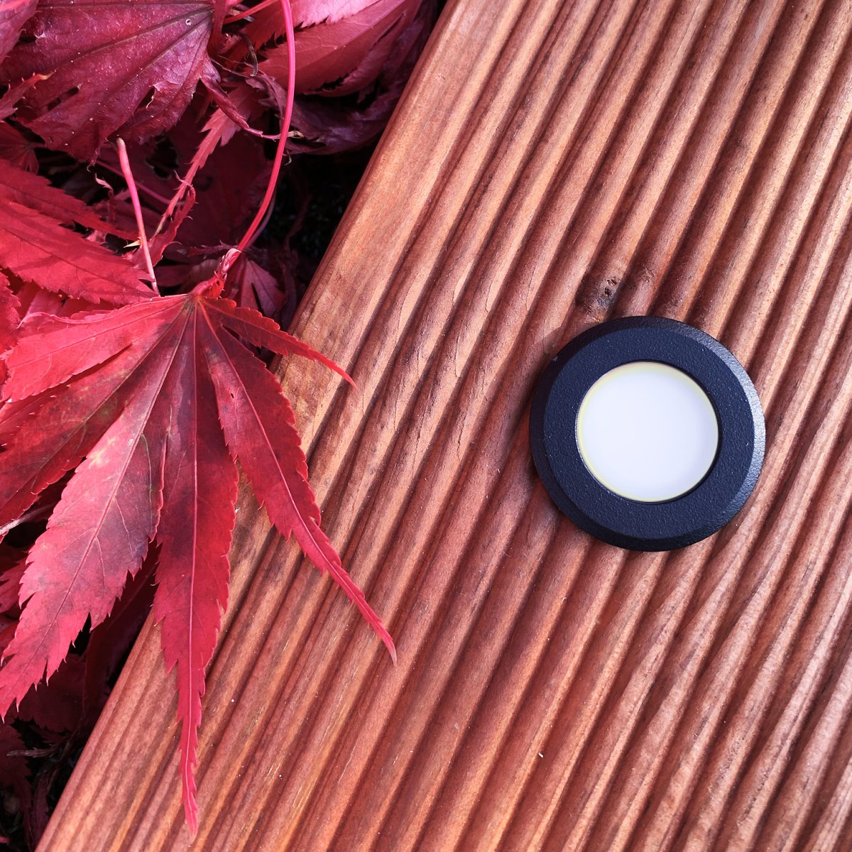 Orion 10 Svart Fra Lightson - Orion er ogs&aring; tilgjengelig&aring; som en Orion 5-pack (art: 5098) hvis du &oslash;nsker &aring; utvide systemet ditt.