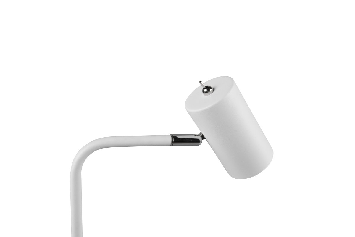Marley 45cm Hvit skrivebordslampe Fra Trio Lighting - Lampehodet er justerbart og kan rettes både opp og ned, noe som gjør det perfekt som leselampe på; skrivebordet eller som aksentbelysning på en byr&aring;.