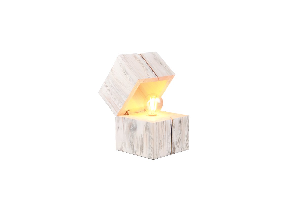 Treasure 16cm Hvit bordlampe Fra Trio Lighting - En d&oslash;rkontakt betyr at lampen tennes automatisk n&aring;r lokket &aring;pnes og forblir p&aring; s&aring; lenge lokket er &aring;pent.