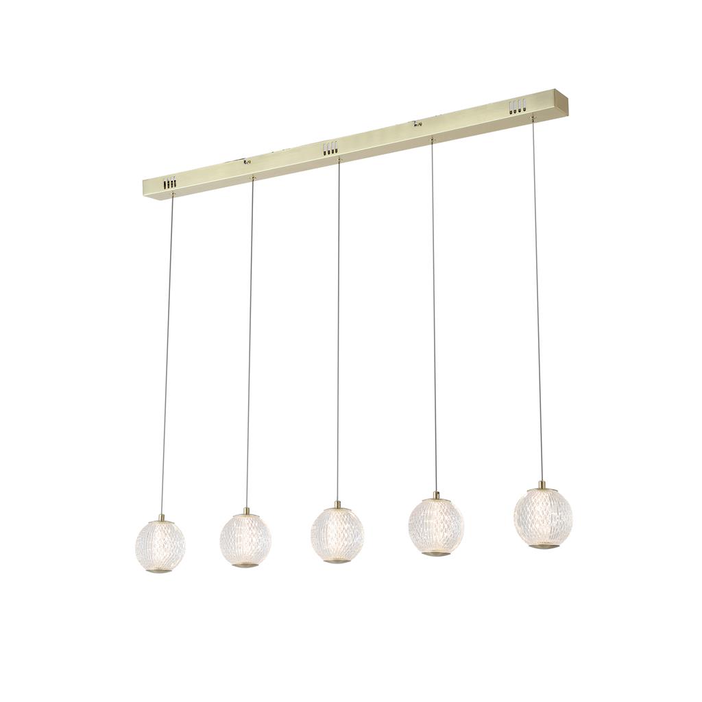 Allure 100cm Messing Taklampe Fra Searchlight - Med fem glober i teksturert akryl og sateng messingfinish er den et skikkelig blikkfang – Selv når den er av.