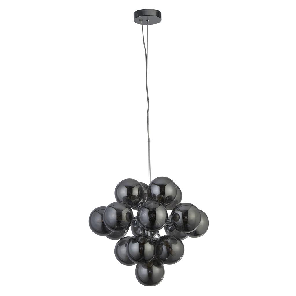 Berry Ø40 Røykfarget Taklampe Fra Searchlight - Berry er en taklampe som virkelig tar opp plass – Med totalt 17 lyskilder omgitt av røykfargede glasskupler i en moderne, minimalistisk stil, er den et garantert blikkfang i ethvert rom.