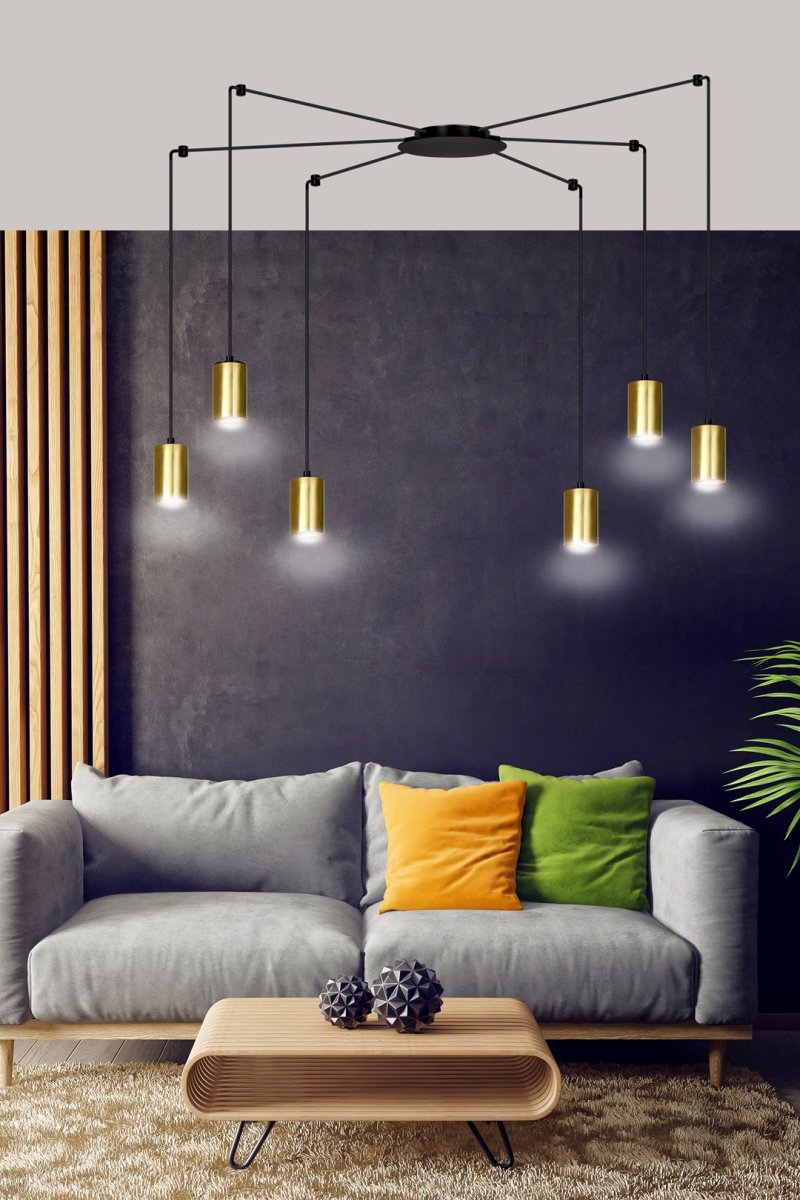 Traker 6 Gull Taklampe Fra Emibig Lighting - Traker er en edderkopp-type taklampe som, takket være sine lange rør, gir mange muligheter.