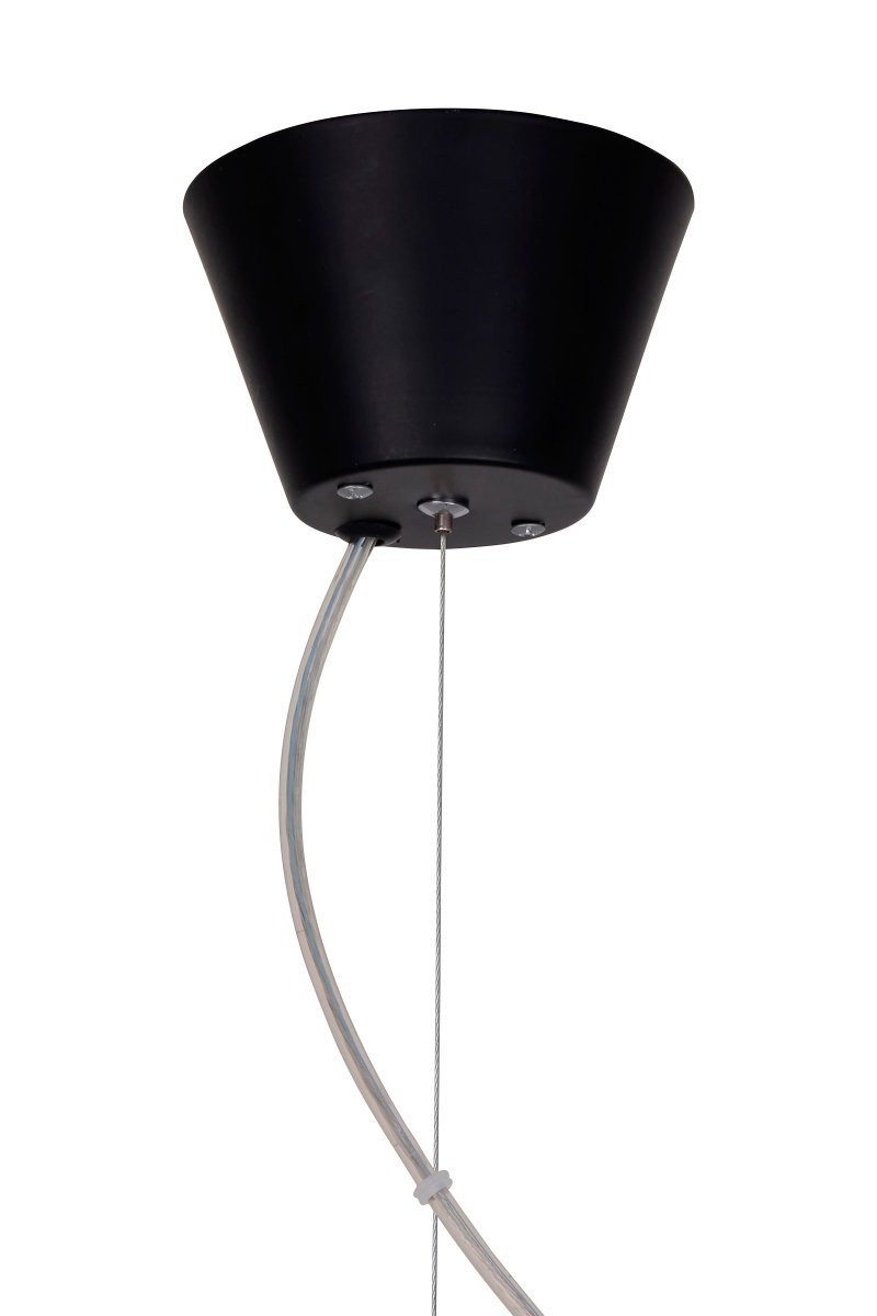 Mammut Ø30 Svart Taklampe Fra Globen Lighting - Lampen har en 120 cm lang transparent kabel og ledning og en takkopp i hvitlakkert metall.