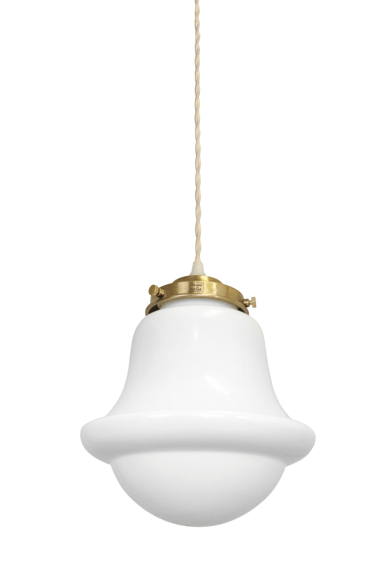 Sture Ø20 Hvit Taklampe Fra Strömshaga - Opalglasset sprer et mykt og behagelig lys over et st&oslash;rre omr&aring;de og skaper en koselig f&oslash;lelse i rommet.