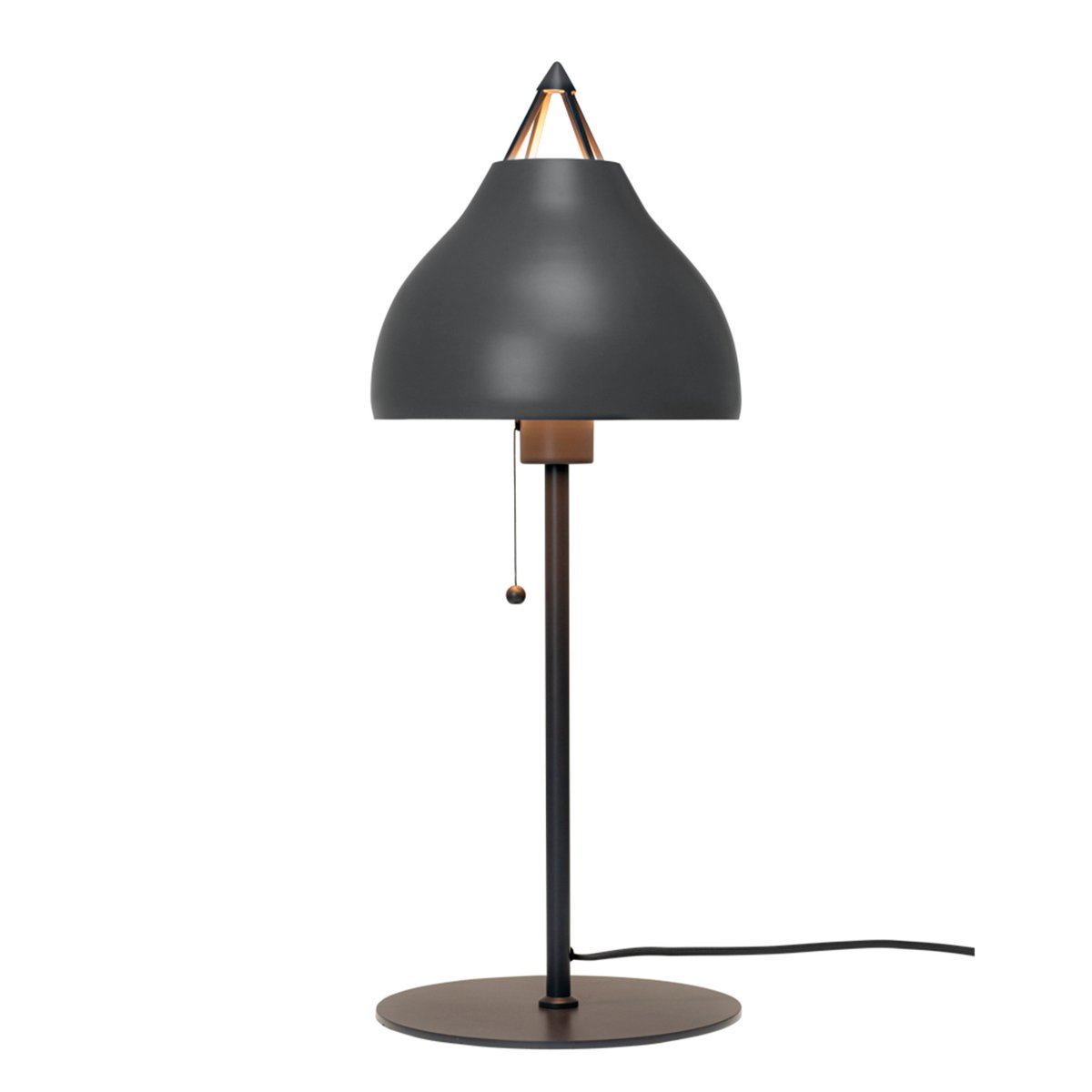 Pyra 60cm Grå bordlampe Fra Dyberg Larsen - Lampen gir en behagelig glød når den er tent og skaper en koselig atmosfære på hjørnebordet, skrivebordet, vinduskarmen eller i rommet.