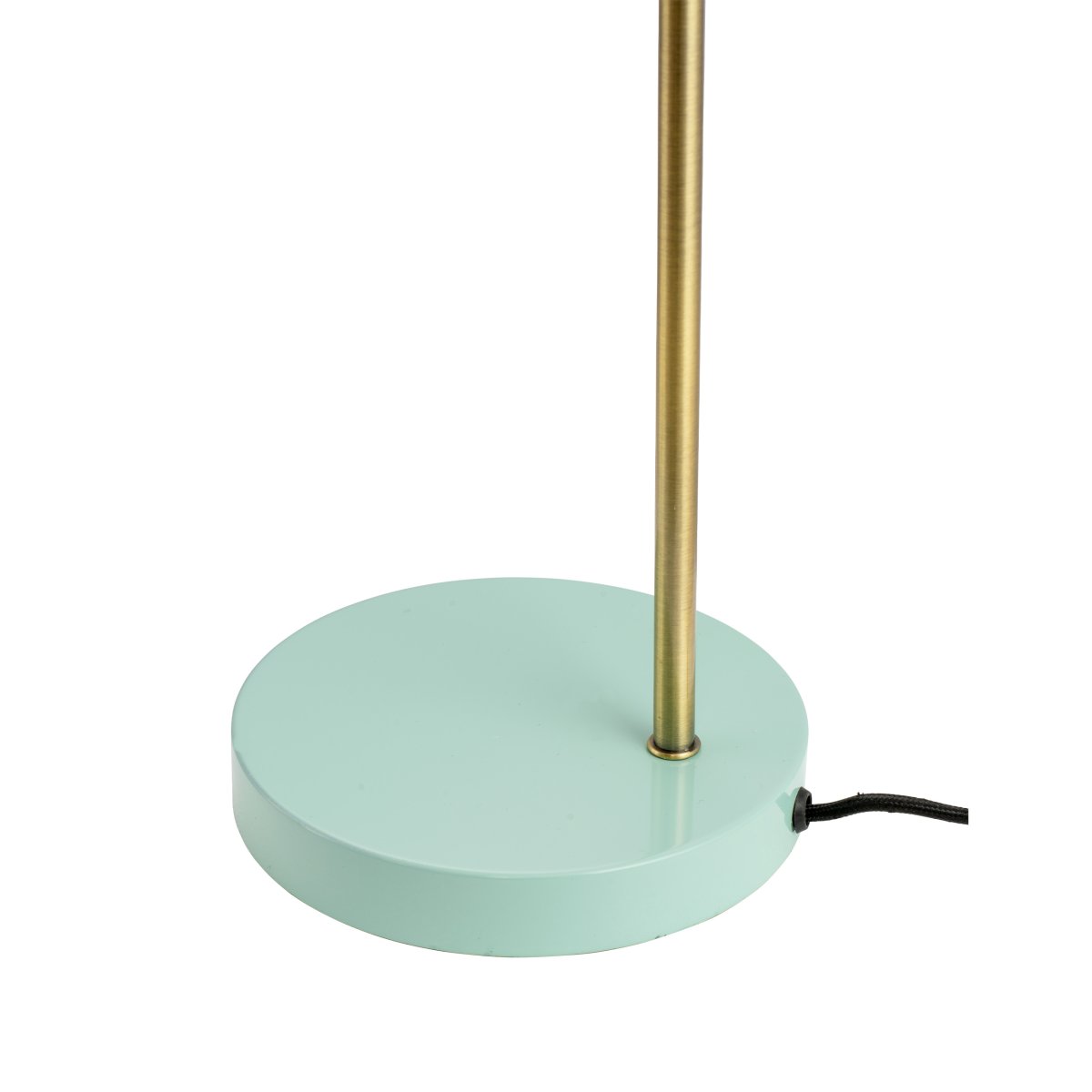 Ocean 43cm Flerfarget skrivebordslampe Fra Dyberg Larsen - Ocean sjarmerer med sitt retrodesign og et snev av moderne stil, noe som gjør den ideell både på soverommet og som indirekte lyskilde i stuen.