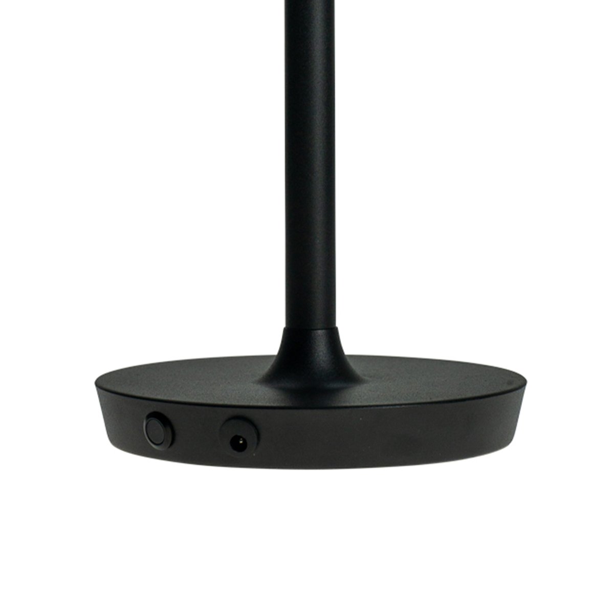Valencia 30cm Svart bærbar Fra Dyberg Larsen - Den elegante Valencia bordlampen fra Dyberg Larsen i sort er oppladbar og kan plasseres der det trengs mest.