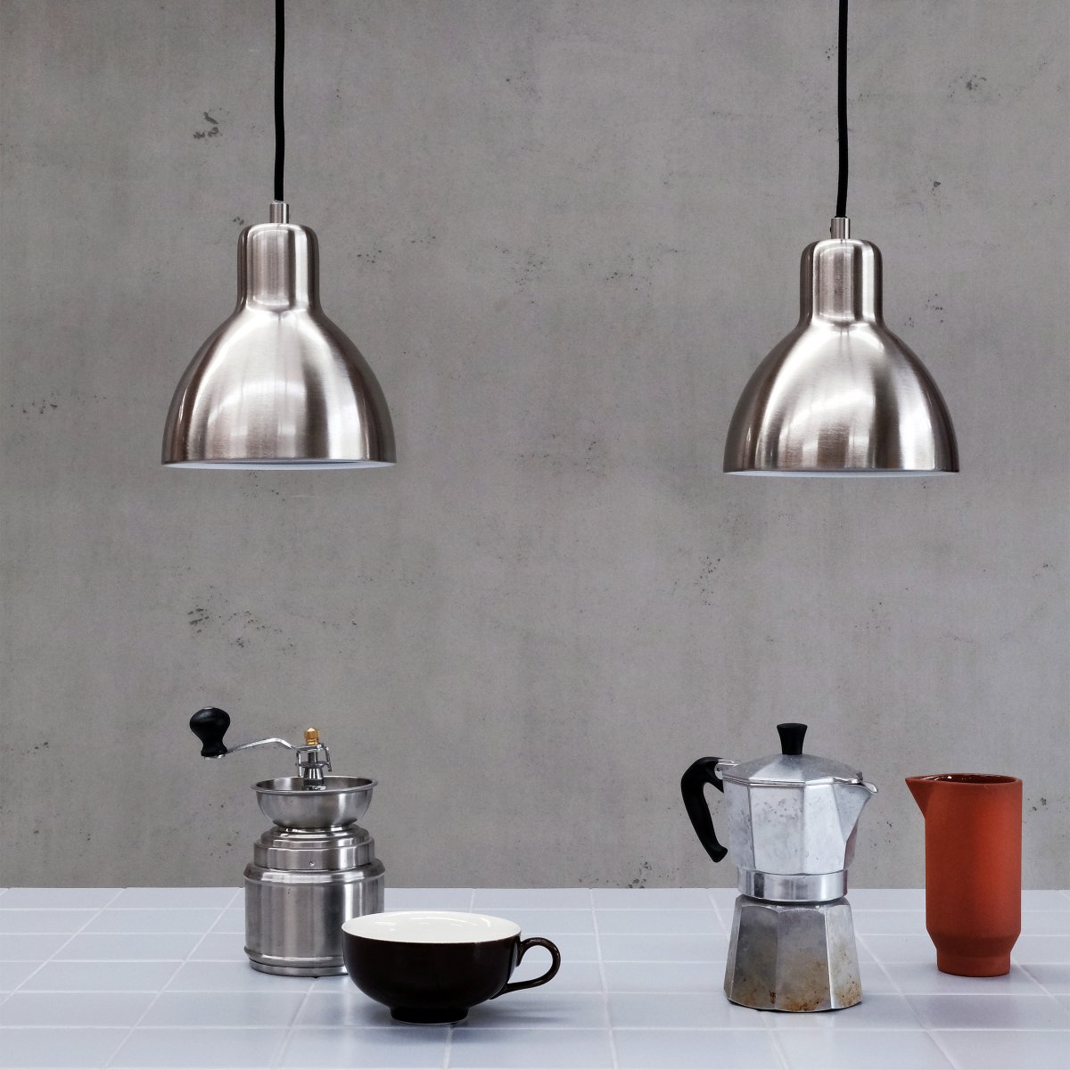 Skagen Ø16 Børstet stål Taklampe Fra Dyberg Larsen - Skagen pendel i st&aring;lfinish sprer et herlig og koselig lys.