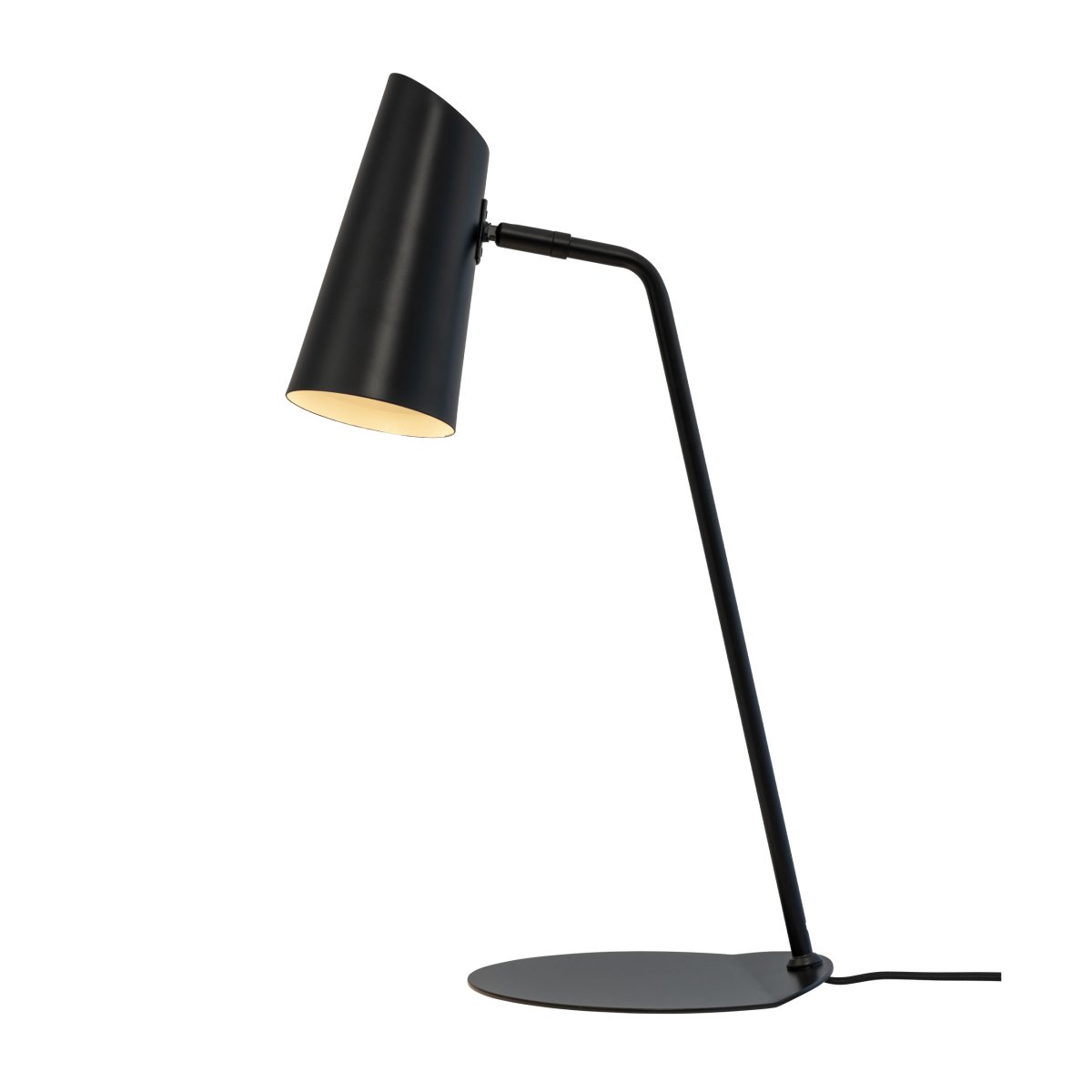 Pallas 55cm Svart skrivebordslampe Fra Dyberg Larsen - Pallas bordlampe i sort metall er en moderne og stilig belysningsløsning.