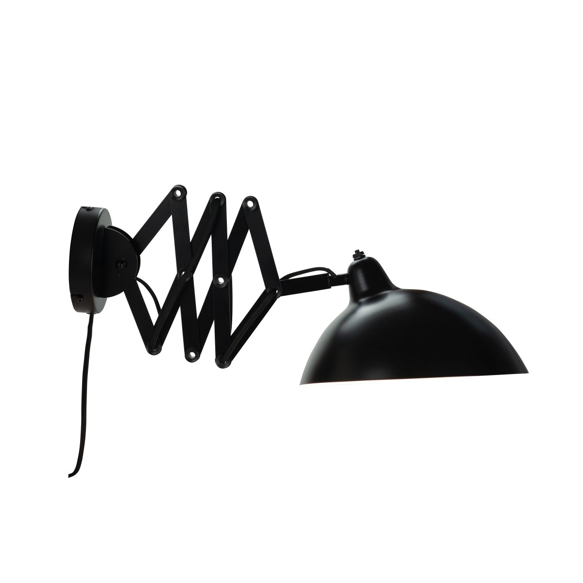 Futura 60cm Svart vegglampe Fra Dyberg Larsen - Futura passer perfekt som leselampe på soverom og stue med sin vinklede skjerm og uttrekkbare arm eller p&aring; andre steder som trenger stilig belysning.