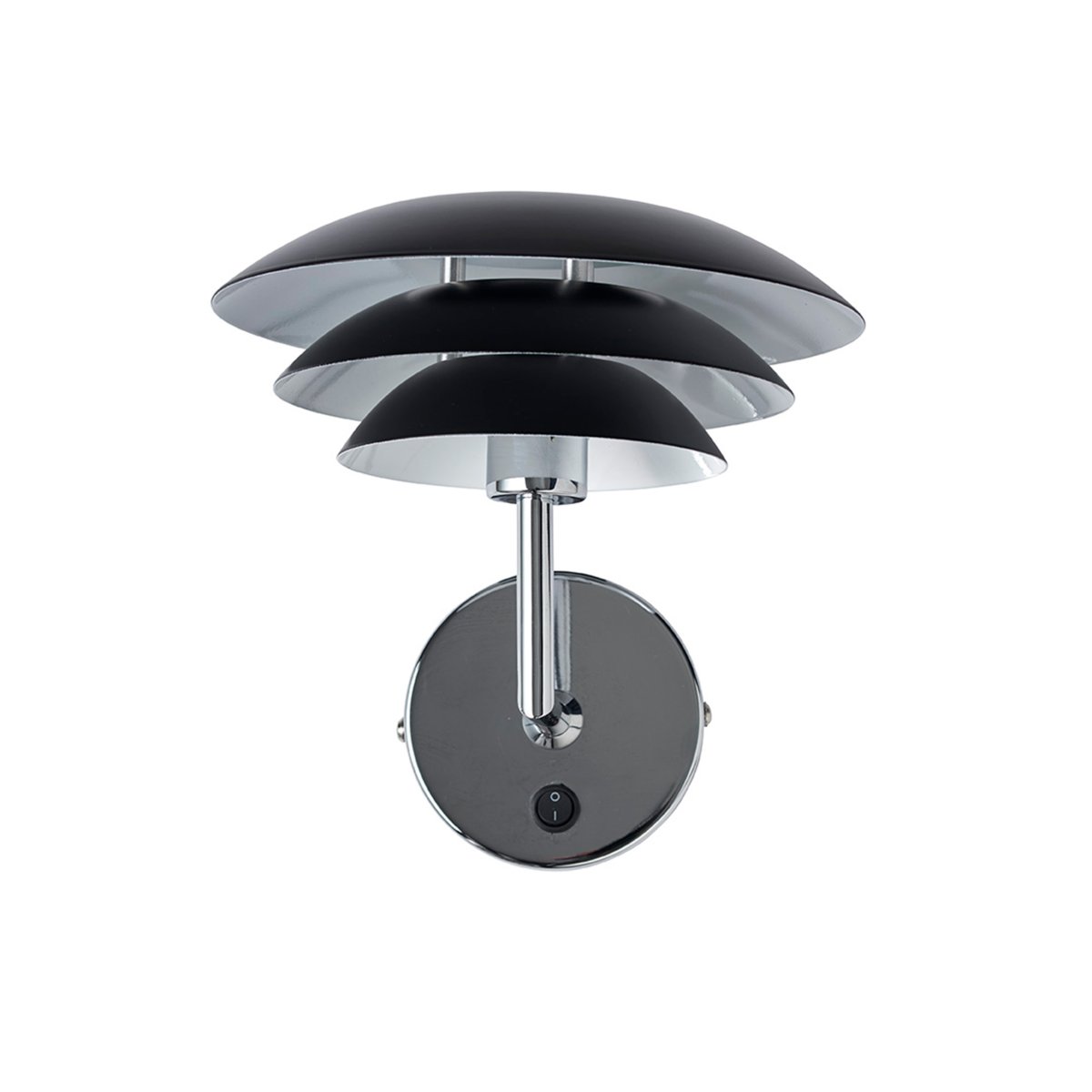 DL20 Svart vegglampe Fra Dyberg Larsen - Det tidløse designet harmonerer med ulike interiørstiler, enten det er klassisk, moderne eller minimalistisk.