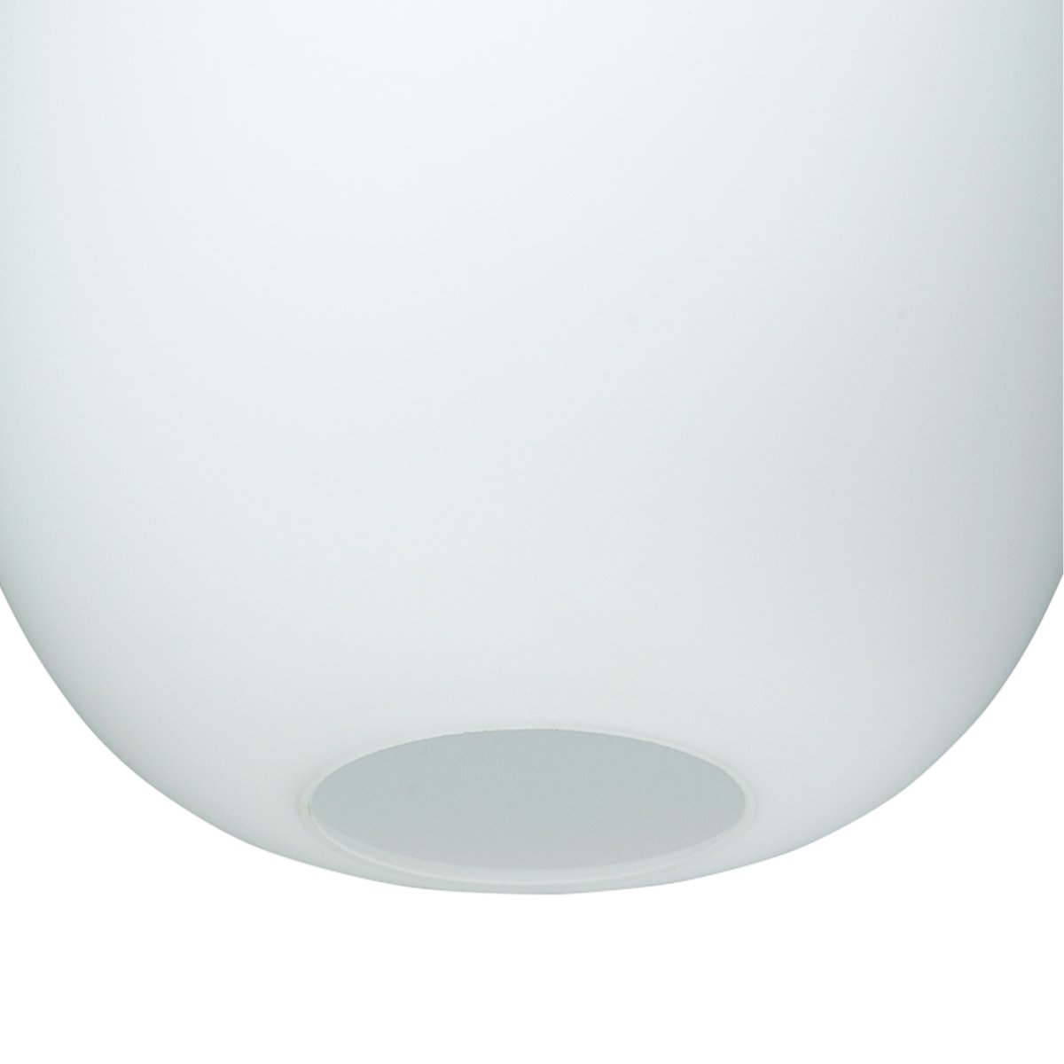 DL39 Ø25 Messing Taklampe Fra Dyberg Larsen - Kombinasjonen av opalglass og messing gj&oslash;r den til en dekorativ interi&oslash;rdetalj i hjemmet.
