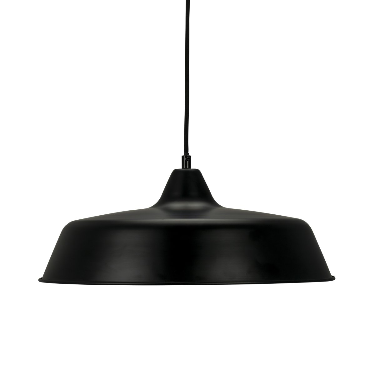 Raw Ø40 Svart Taklampe Fra Dyberg Larsen - Raw pendel er en moderne og stilig taklampe laget av metall med et sjarmerende design.