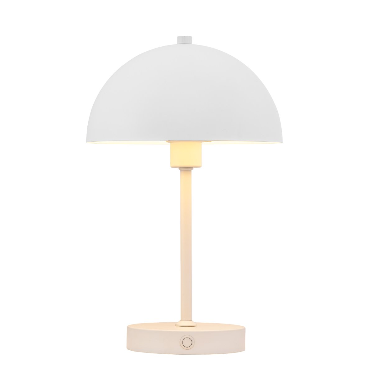 Stockholm 30cm Hvit bærbar Fra Dyberg Larsen - Stockholm LED-bordlampe i hvitt er en oppladbar lampe med tre lysstyrkeniv&aring;er (100 %, 50 % og 25 %), ideell for b&aring;de innend&oslash;rs og sporadisk utend&oslash;rs bruk.