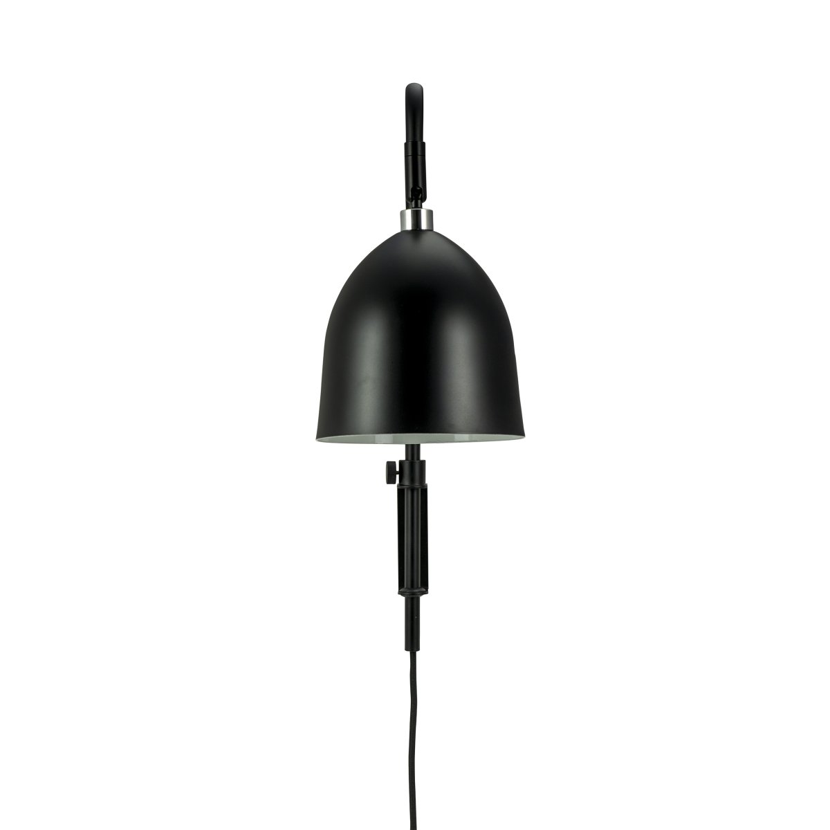 Easton 43cm Svart vegglampe Fra Dyberg Larsen - Easton-serien har en rolig og sofistikert design som smelter inn i alt moderne interiør.
