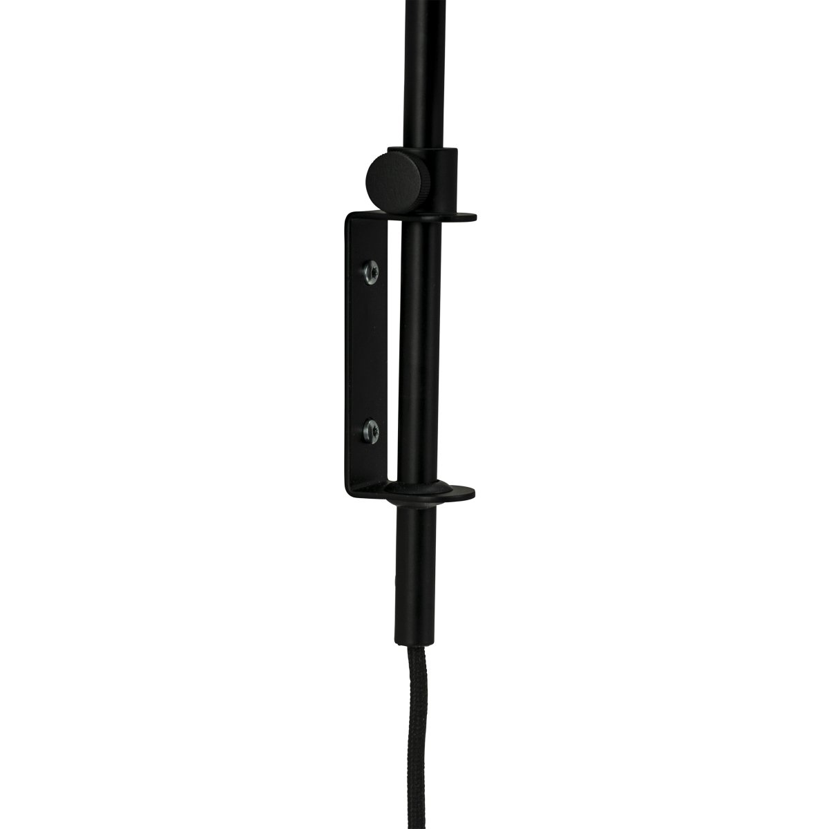 Easton 43cm Svart vegglampe Fra Dyberg Larsen - Easton-serien har en rolig og sofistikert design som smelter inn i alt moderne interiør.