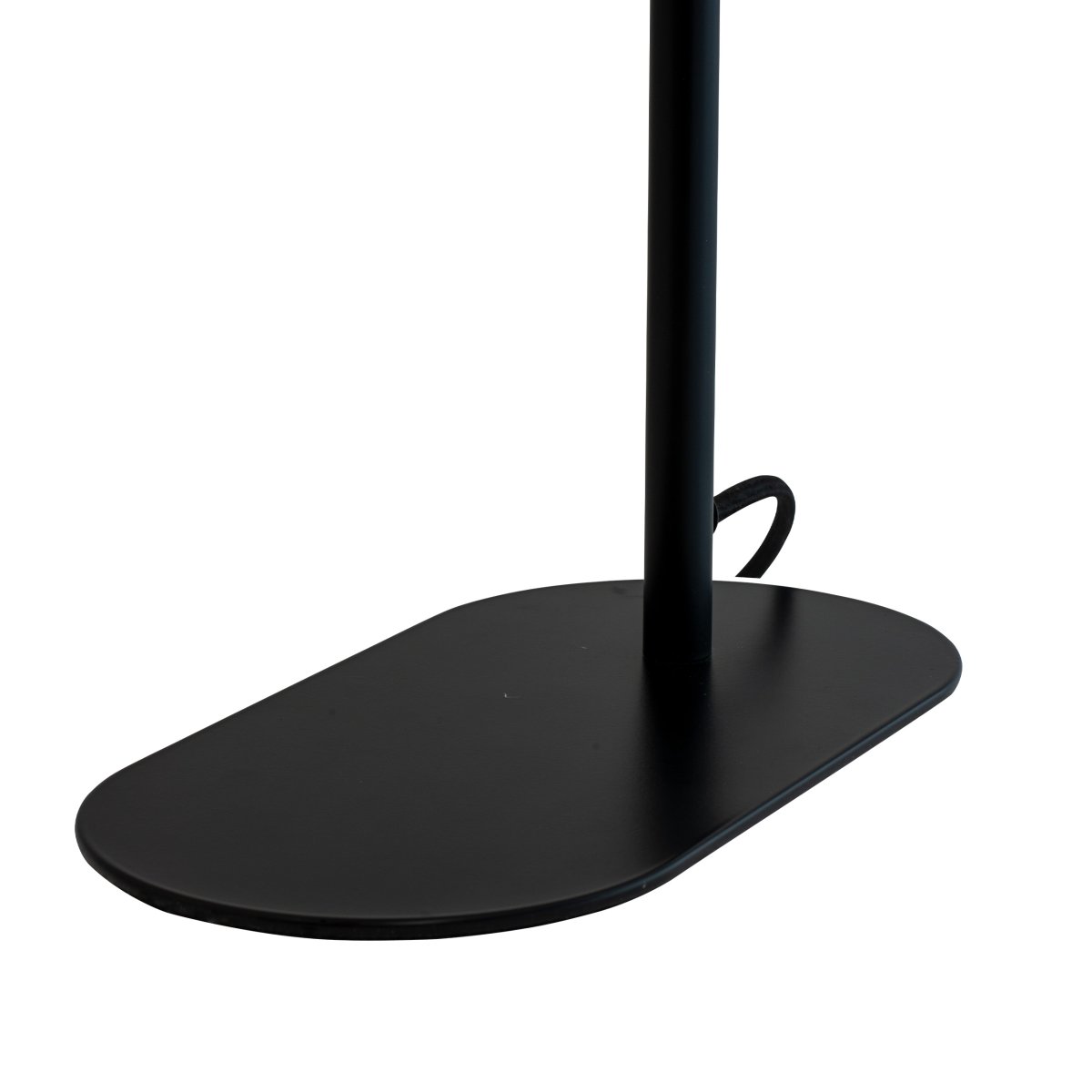 Arch 36cm Matt svart bordlampe Fra Dyberg Larsen - Arch bordlampe er en hyllest til enkelhet og kvalitet &ndash; en blanding av dansk design og funksjonalitet.