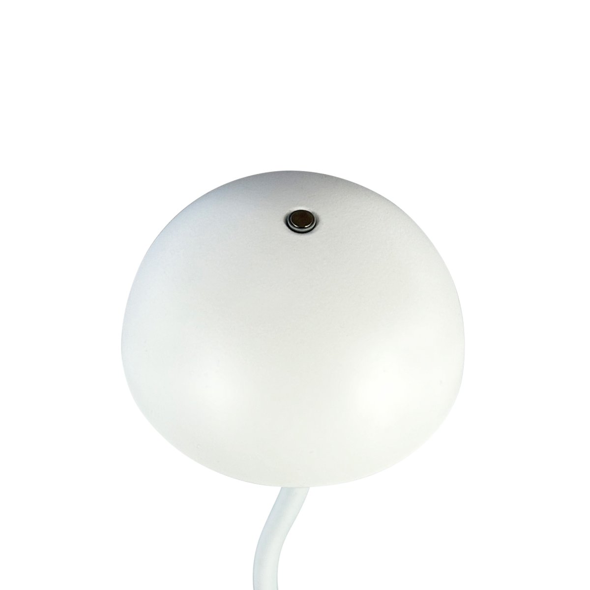 Fonzy 38cm Hvit bærbar Fra Dyberg Larsen - Fonzy bordslampa &auml;r b&aring;de rolig och praktisk, och dess flexibilitet g&ouml;r den till ett perfekt val f&ouml;r den som vill ha en lampa som &auml;r b&aring;de funktionell och stilren.