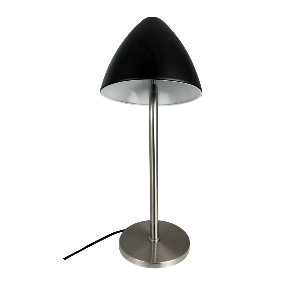 Oulu 47cm Svart bordlampe Fra Dyberg Larsen - Med sin stilige design og kvalitetsmaterialer blir Oulu en iøynefallende detalj som bidrar med eleganse og atmosfære til ditt interiør.