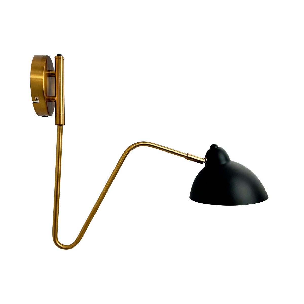 Futura 52cm Messing vegglampe Fra Dyberg Larsen - Futura vegglampe er en elegant og funksjonell belysningsløsning med vakkert design i sort og messing.
