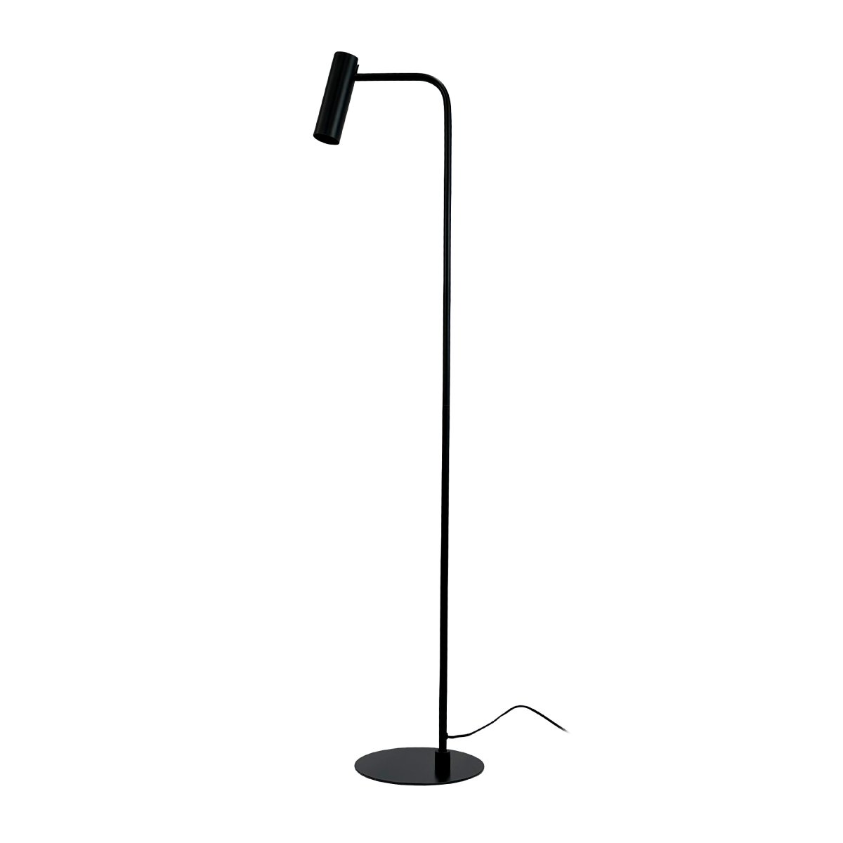 Skagerrak Svart gulvlampe Fra Dyberg Larsen - Den er laget av robust metall med en svart finish, som gir et raffinert, men likevel diskré inntrykk.