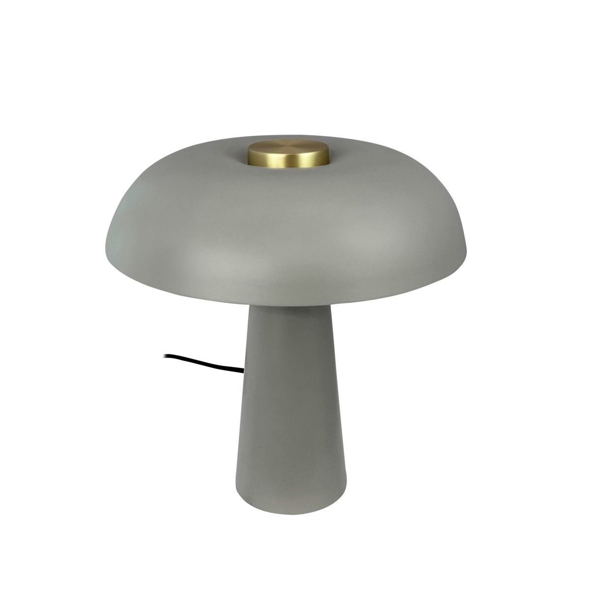 Iris 28cm Grå bordlampe Fra Dyberg Larsen - Den soppformede lampeskjermen i myk gr&aring;; tone har en subtil messingdetalj p&aring; toppen som gir et luksuri&oslash;st preg.