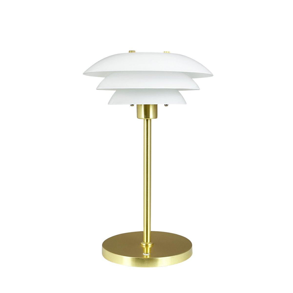 DL20 LED 30cm Messing bærbar Fra Dyberg Larsen - Den uppladdningsbara lampan har en h&ouml;jd p&aring; 30 cm och en lampsk&auml;rmsdiameter p&aring; 20 cm, vilket g&ouml;r den perfekt f&ouml;r s&auml;ngbordet, skrivbordet eller en mysig h&ouml;rna.
