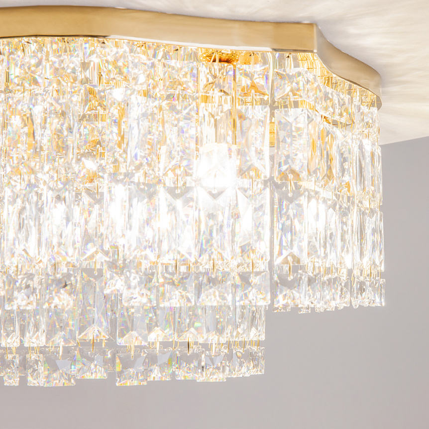Dune Ø45 Gull krystall Fra Maytoni - Dune er en elegant taklampe i krystall i metall med en eksklusiv gullfinish.