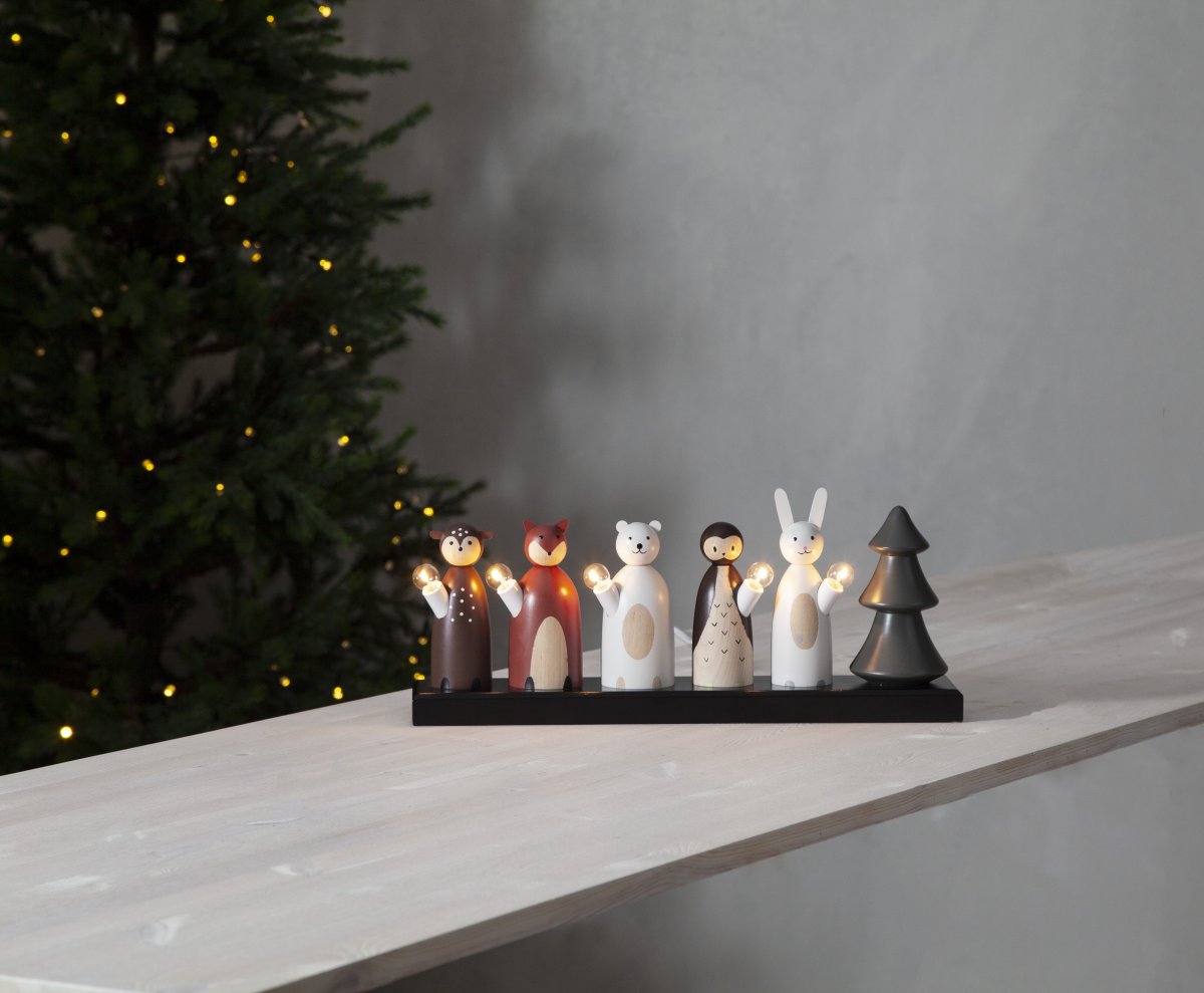 Forest friends Flerbruk Fra Star Trading - Plasser den i et vindu, p&aring; en hylle eller og p&aring; en skjenk.