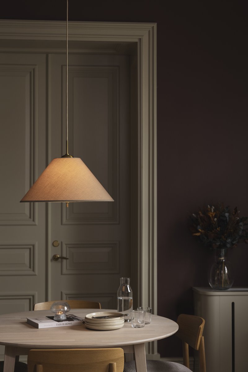 Iris Ø50 Brun Taklampe Fra Globen Lighting - 