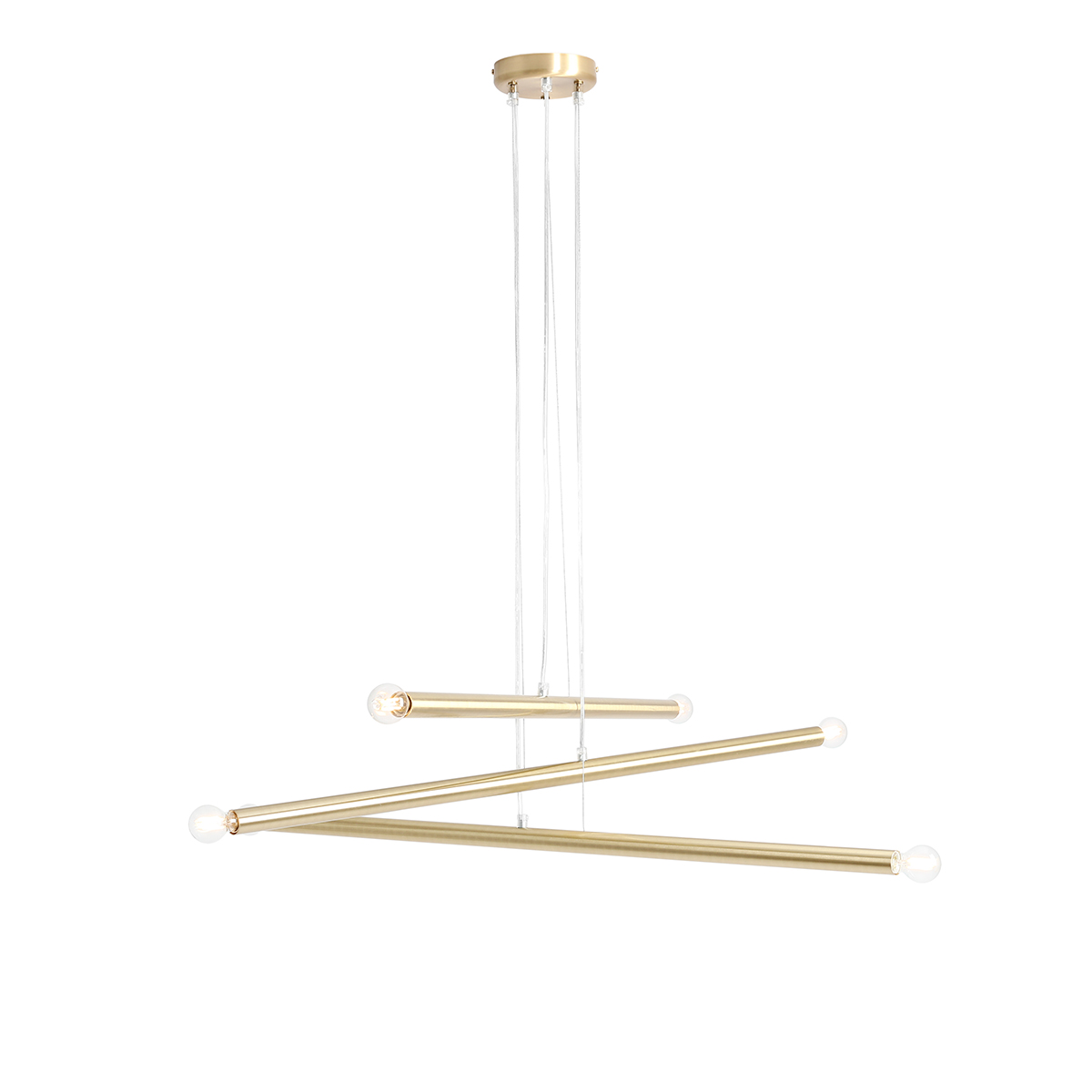 Tubo 6 100cm Messing Taklampe Fra Artera - Lampen består av tre smale metallrør i en elegant messingfinish, plassert i forskjellige høyder og vinkler som skaper et spennende og luftig uttrykk.