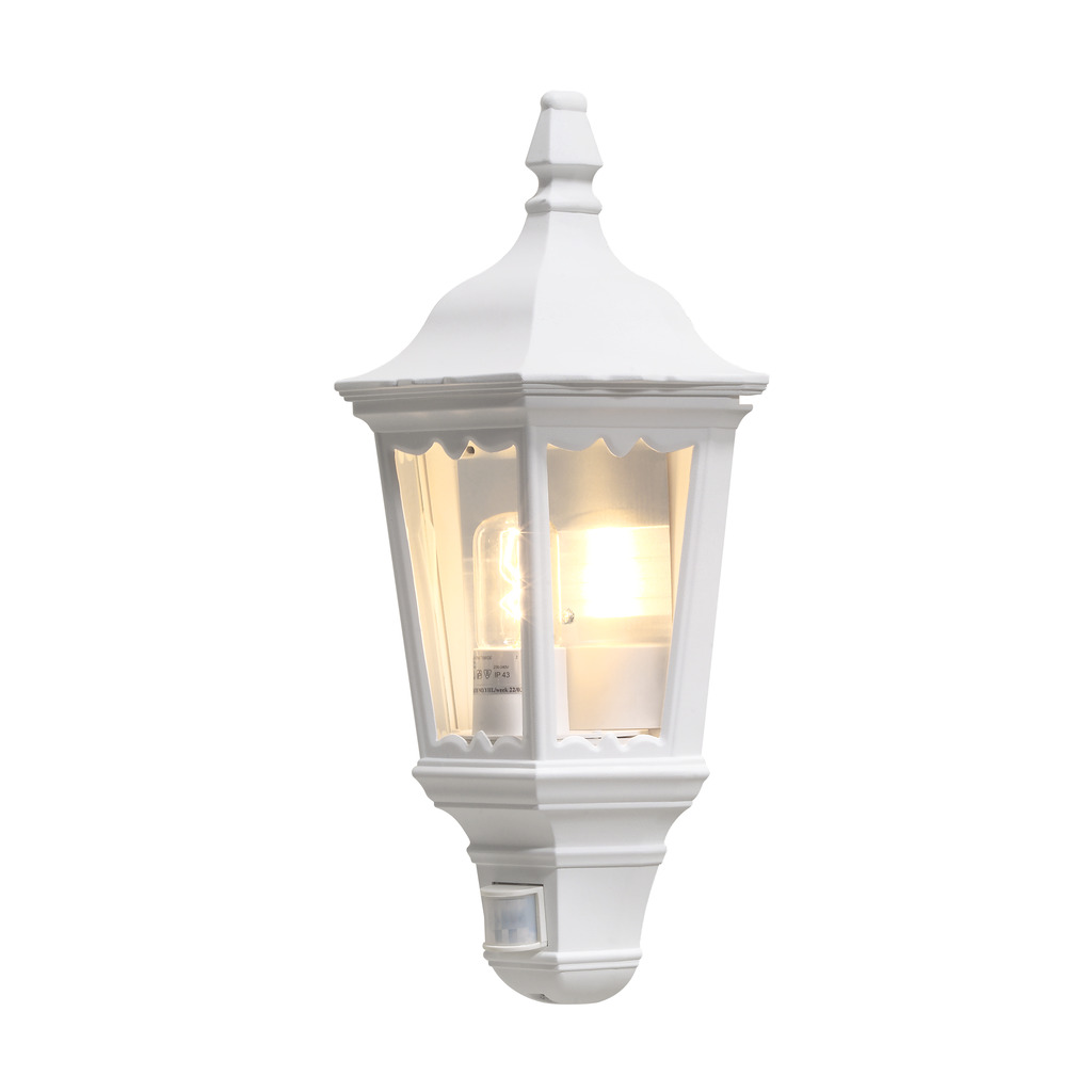 Firenze Hvit utendørslampe Fra Konstsmide - Perfekt for yttervegger og innganger, lampen gir et tidløst inntrykk og trygghet i all slags vær.
