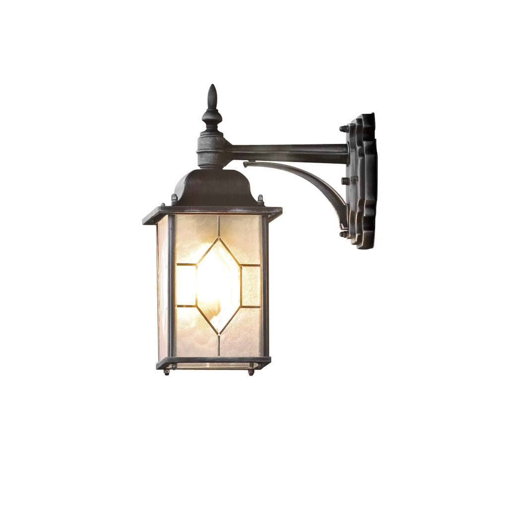 Milano Svart utendørslampe Fra Konstsmide - Forbedre fasaden din med denne elegante og klassiske vegglampen, perfekt for å skape en innbydende og sofistikert atmosfære.