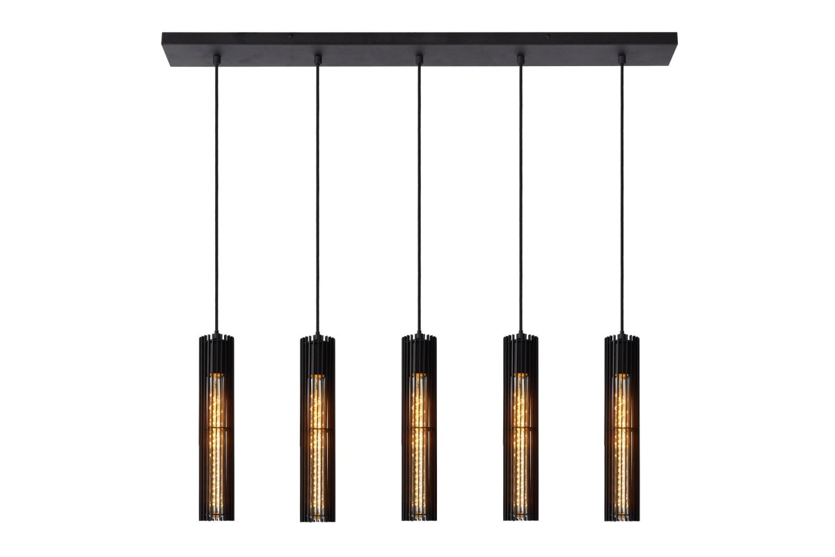 Lionel 100cm Svart Taklampe Fra Lucide - Hver lampeskjerm har fått ekstra oppmerksomhet, og de sorte metallribbene rundt lyskilden gir lampen et sofistikert preg.
