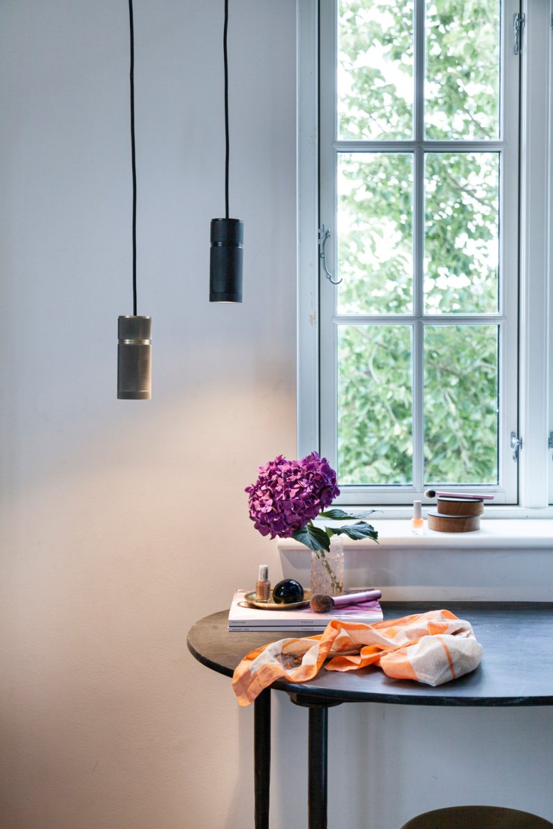 Halo Ø6 Svart Taklampe Fra Halo Design - Halo er en stilig og moderne takpendel med minimalistisk design som passer perfekt i det trendy hjemmet.