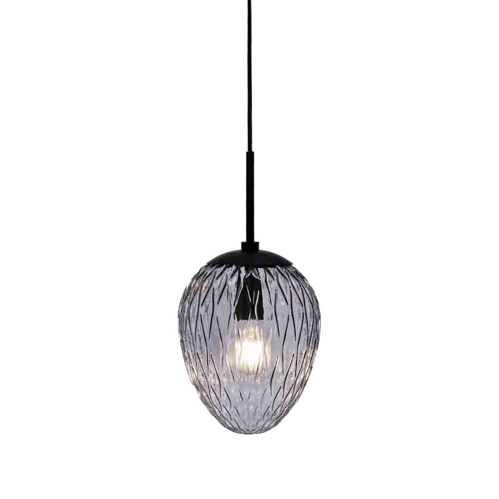 Woods Ø20 Røyk Taklampe Fra Halo Design - Woods er en pendel som kombinerer eleganse og naturlig inspirasjon.