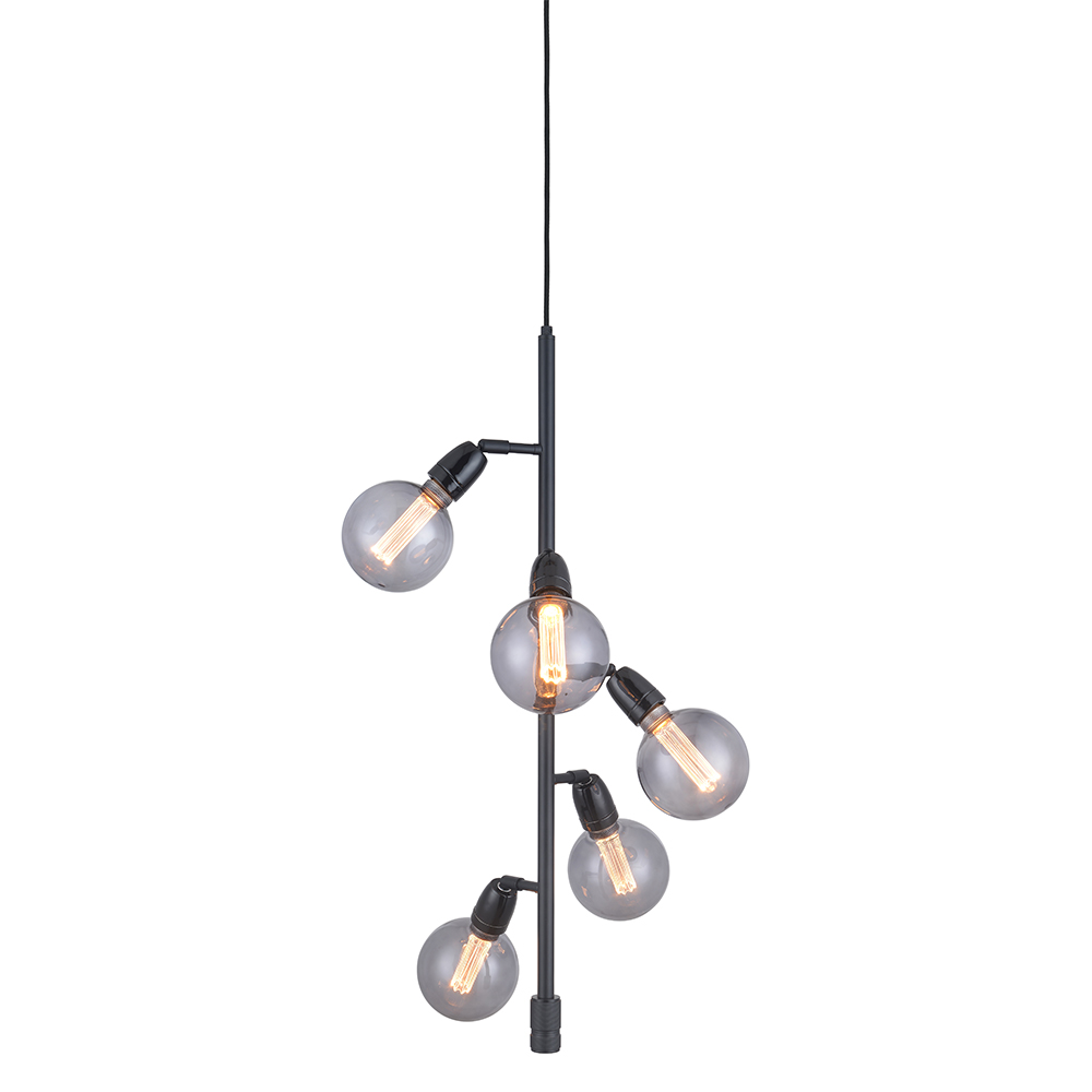 Compass Ø30 Svart Taklampe Fra Halo Design - Compass er et vakkert anheng med industrielt design.