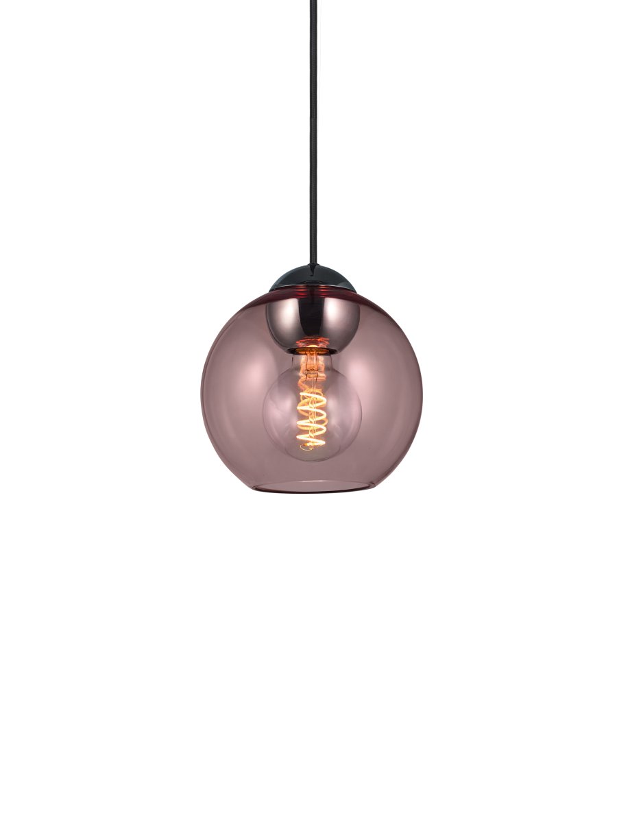 Bubbles Ø18 Rosa Taklampe Fra Halo Design - Den enkle formen på Bubbles-lampen gir den et vakkert design.