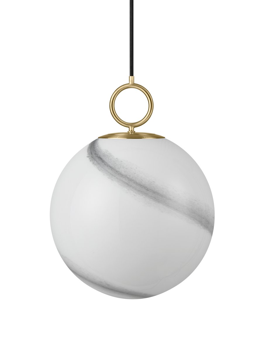 Stockholm Ø30 Grå Taklampe Fra Halo Design - Stockholm er ikke bare en lampe, men en stilig interiørdetalj som gir hjemmet ditt et eksklusivt preg.