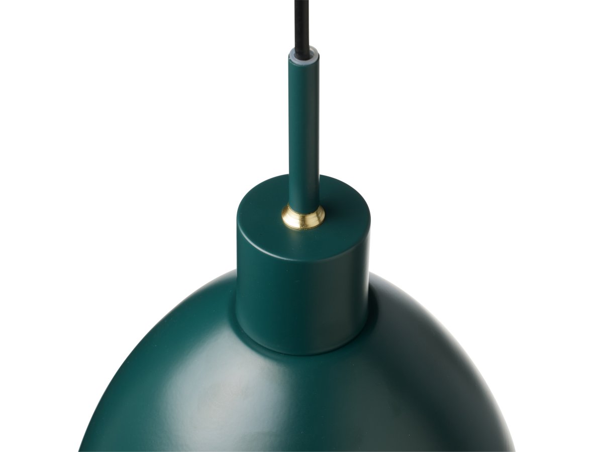 Rock Ø20 Grønn Taklampe Fra Halo Design - Rock er en lampe som kombinerer funksjonalitet med et trendy utseende &ndash; perfekt for &aring; l&oslash;fte innredningen din.