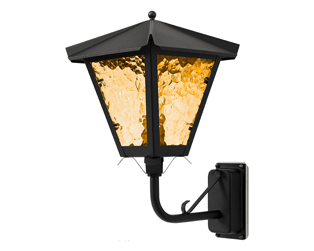 Gustav upp Svart utendørslampe Fra Westal - Velg mellom en opp- eller nedover-lanterne i lakkert og rustfri finish, eller i praktfullt oksidert kobber.